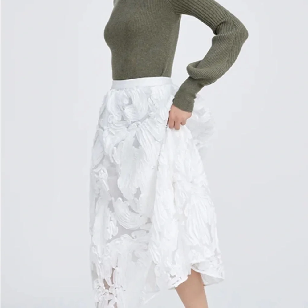 S.DEER- pull On Midi Skirt With Pleats,NWT Size L